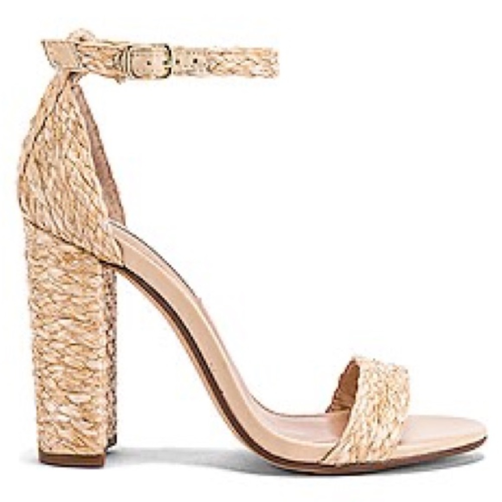 Selling Steve Madden Carrson Heel